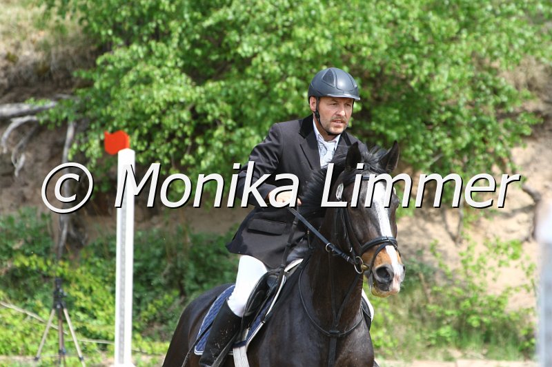 104M3386_El Ninio_Punkte L.JPG